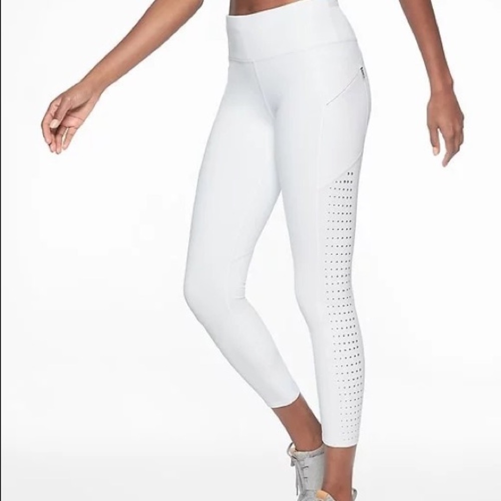 7/8 White Athleta leggings size Large
